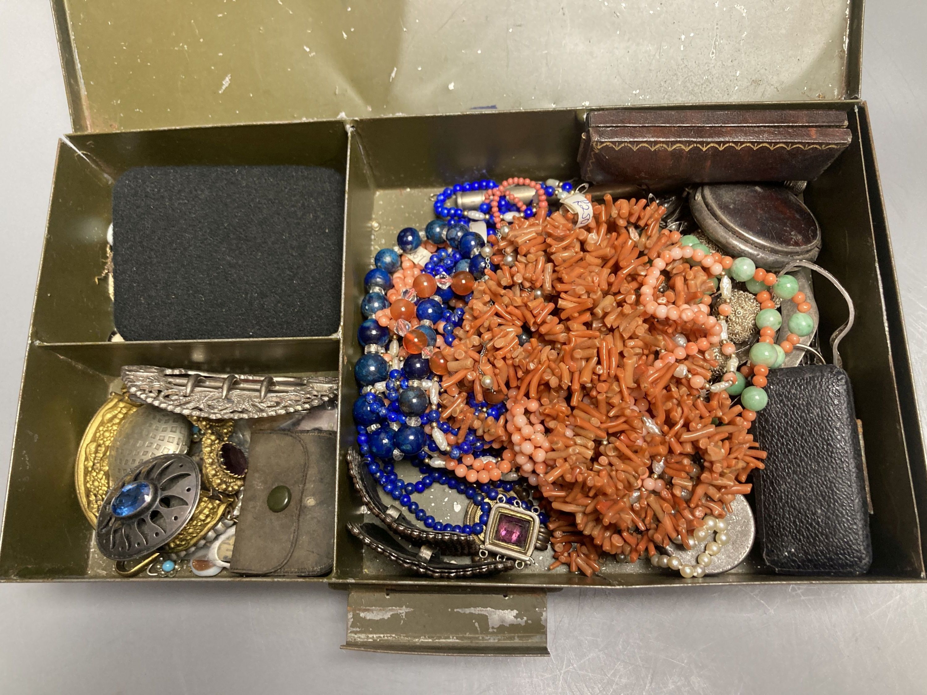 A mixed group of assorted mainly costume jewellery and other items including silver buckle.